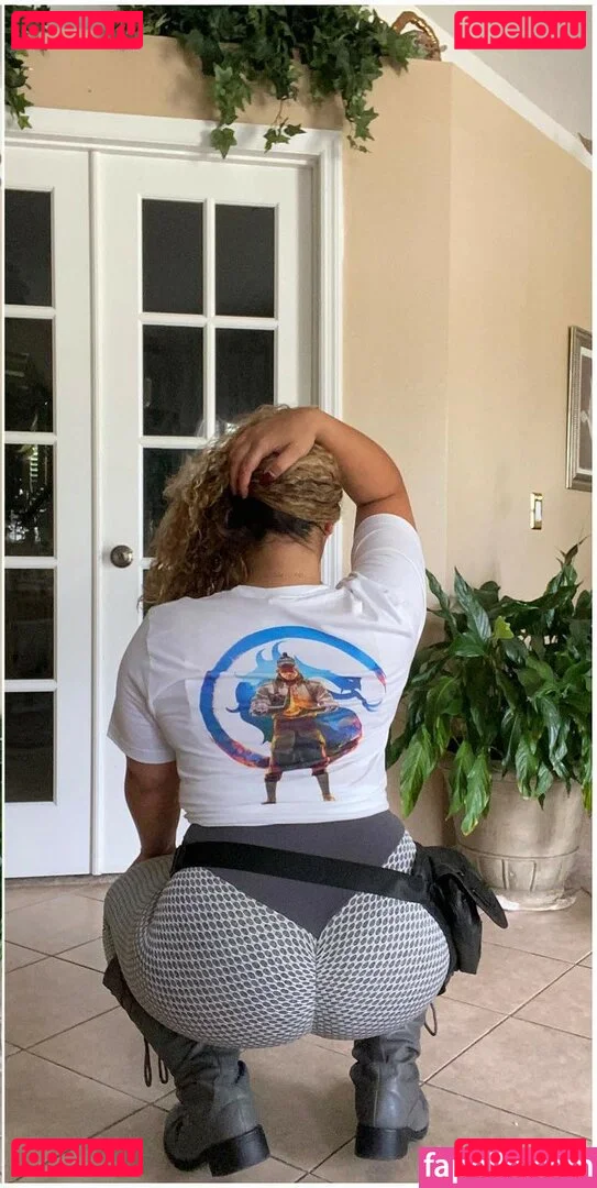 JustYeliz Onlyfans Photo Gallery 