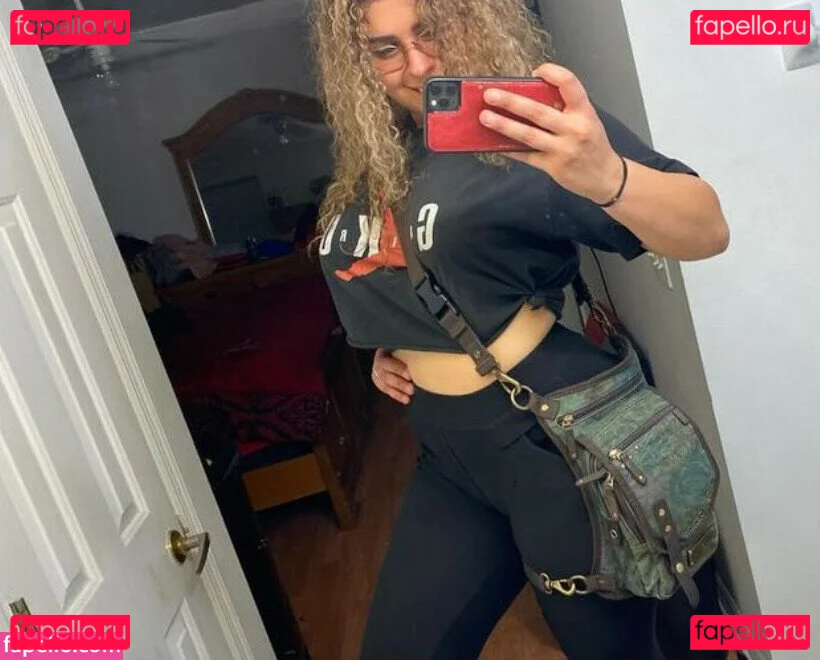 JustYeliz Onlyfans Photo Gallery 