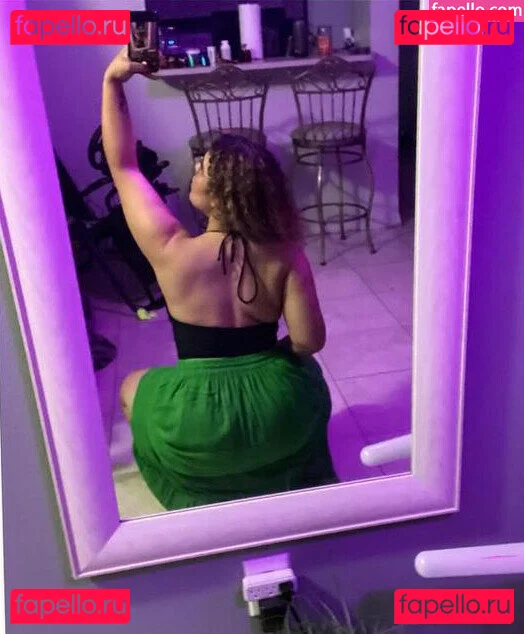 JustYeliz Onlyfans Photo Gallery 