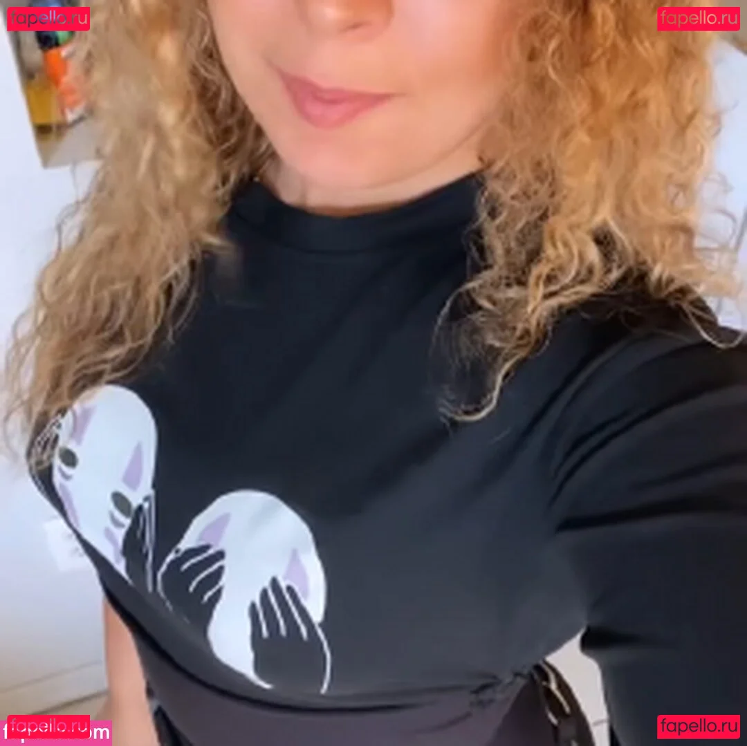 JustYeliz Onlyfans Photo Gallery 