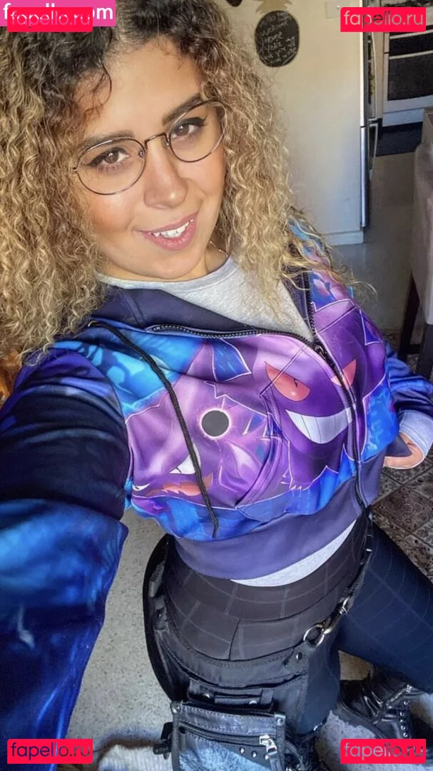 JustYeliz Onlyfans Photo Gallery 