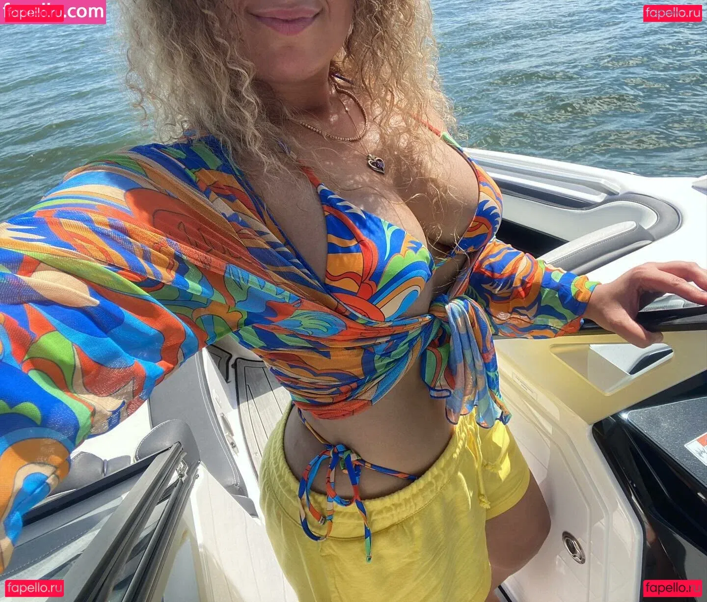 JustYeliz Onlyfans Photo Gallery 