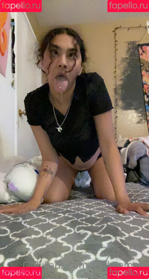 tubbyemma Onlyfans Photo Gallery 