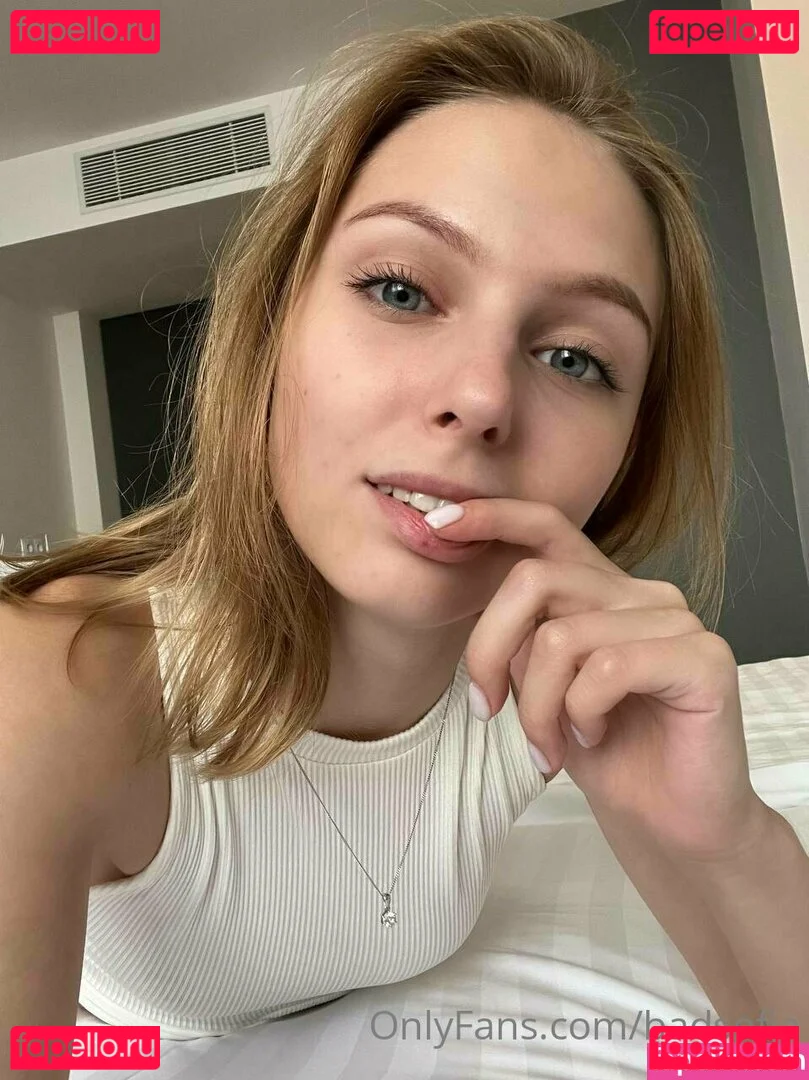 badsofiaaa Onlyfans Photo Gallery 