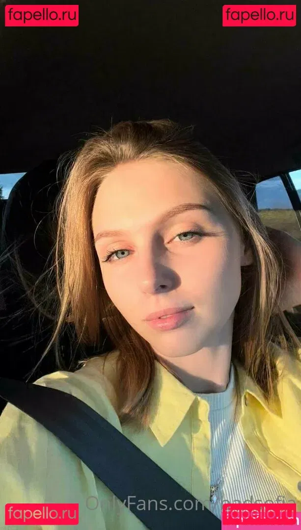 badsofiaaa Onlyfans Photo Gallery 