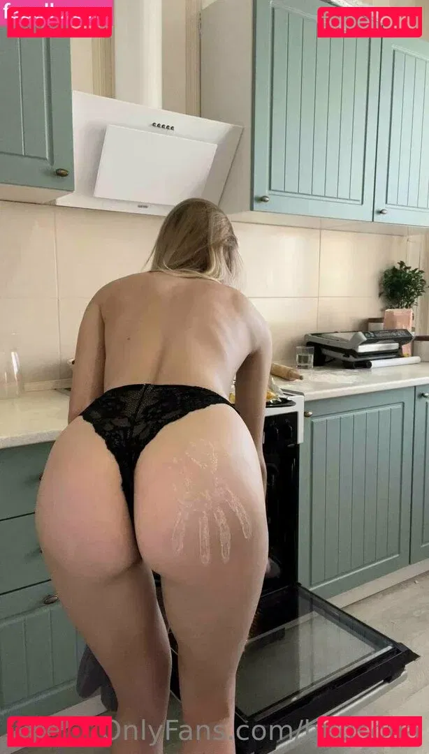 badsofiaaa Onlyfans Photo Gallery 