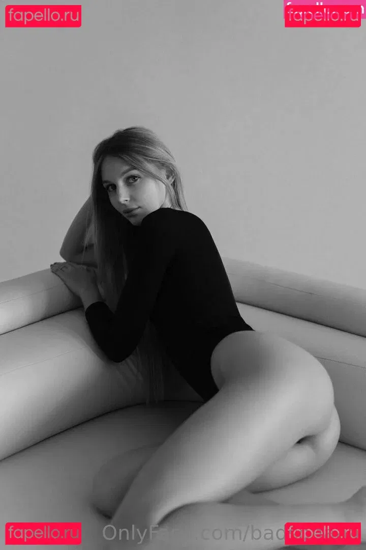 badsofiaaa Onlyfans Photo Gallery 