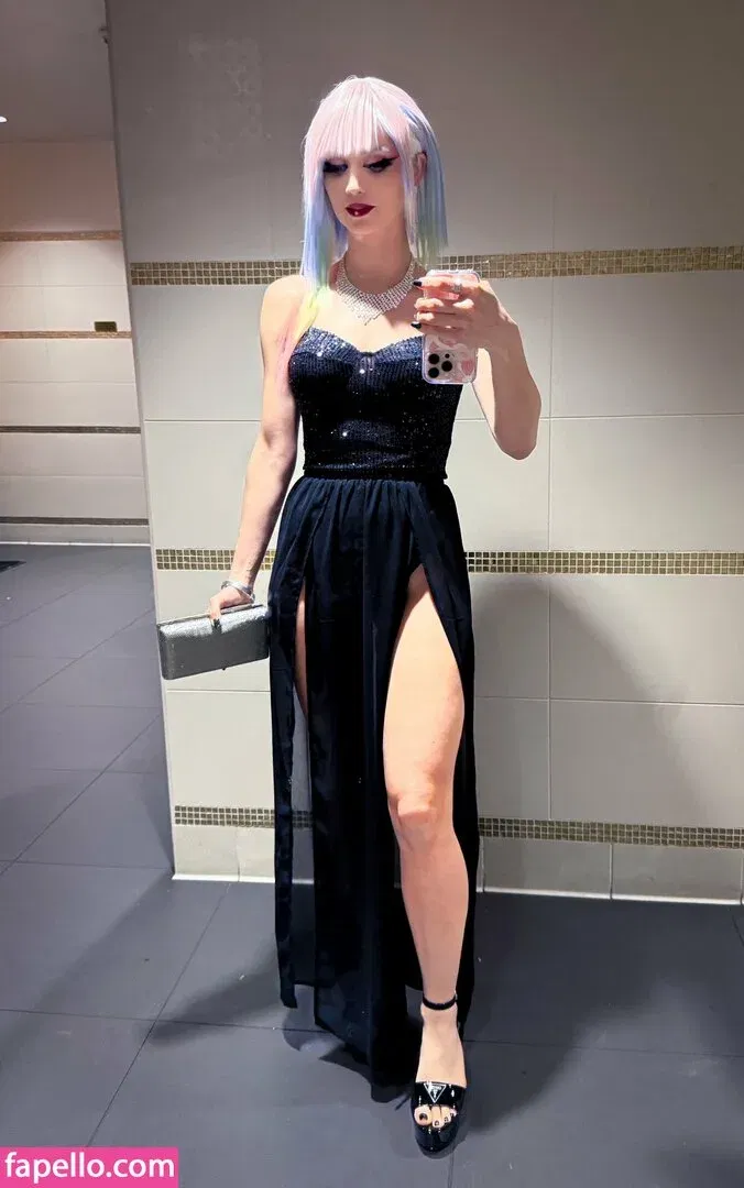 Aery Tiefling Onlyfans Photo Gallery 