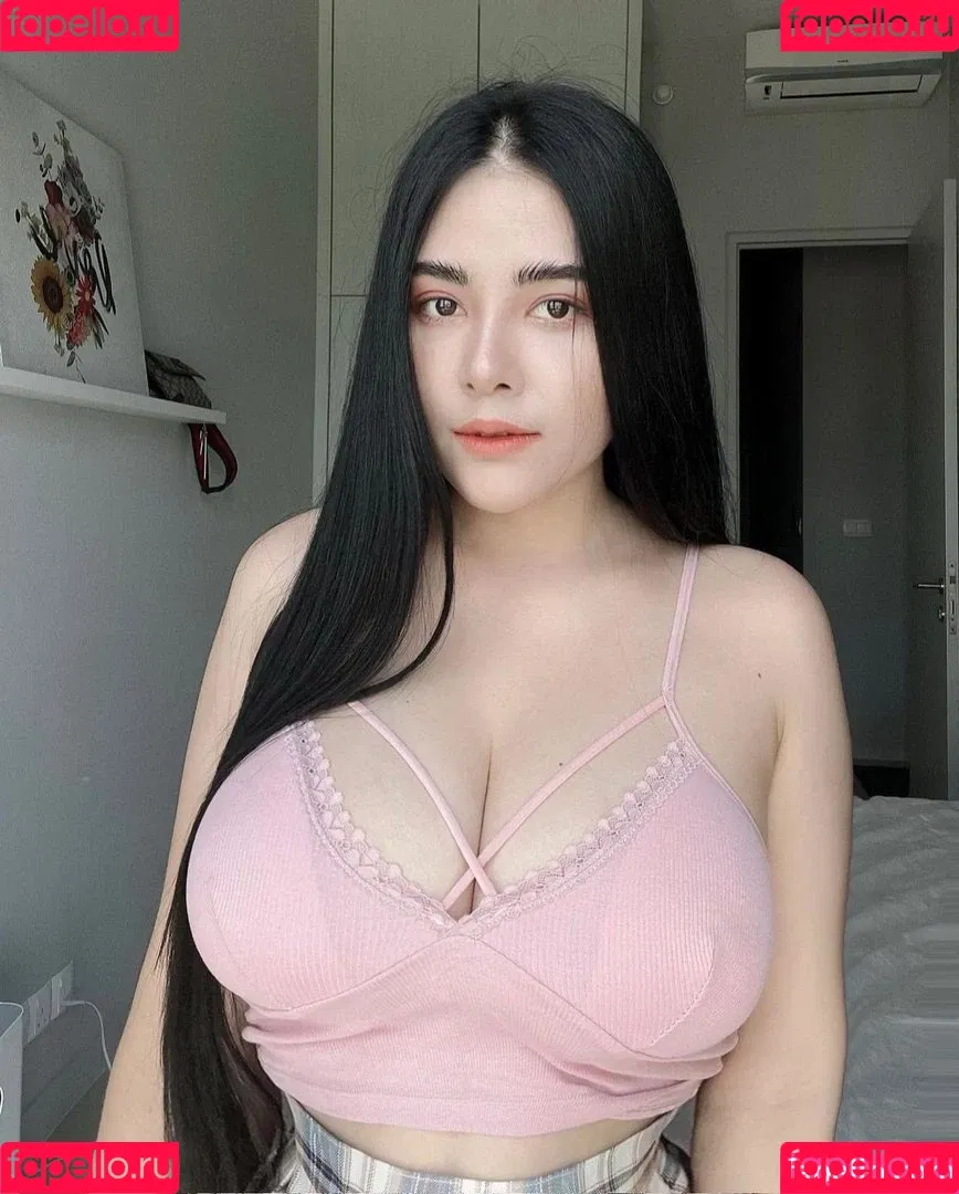 ASMR Wan Onlyfans Photo Gallery 