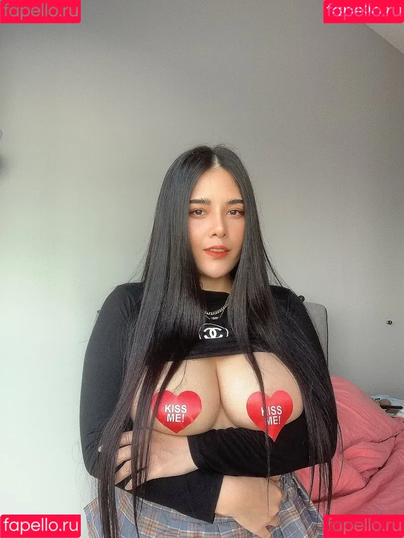 ASMR Wan Onlyfans Photo Gallery 