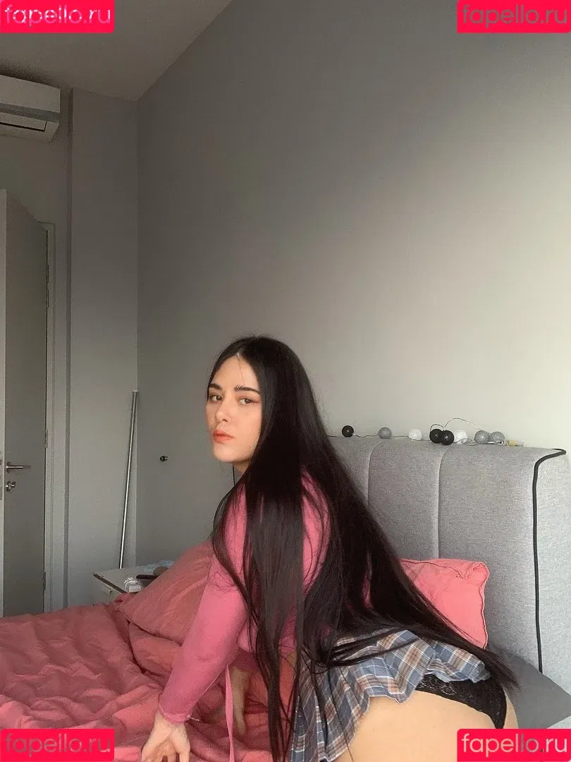 ASMR Wan Onlyfans Photo Gallery 
