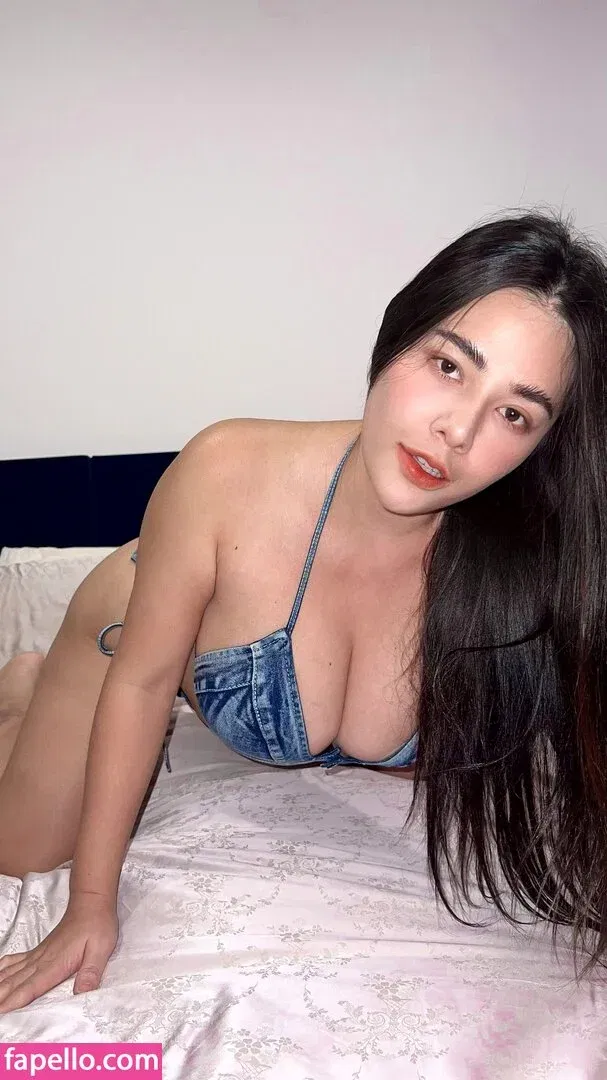 ASMR Wan Onlyfans Photo Gallery 