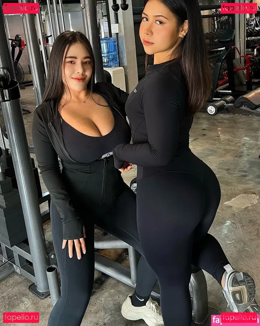 ASMR Wan Onlyfans Photo Gallery 