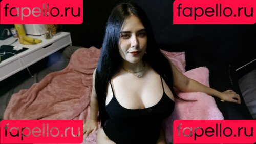 ASMR Wan Onlyfans Photo Gallery 