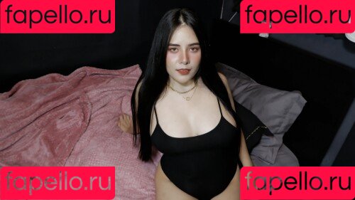 ASMR Wan Onlyfans Photo Gallery 