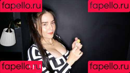 ASMR Wan Onlyfans Photo Gallery 