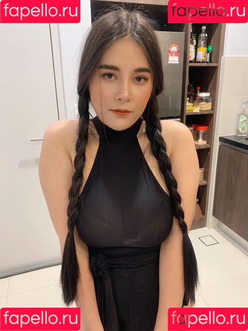 ASMR Wan Onlyfans Photo Gallery 