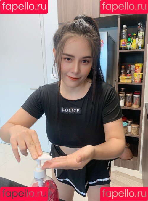 ASMR Wan Onlyfans Photo Gallery 