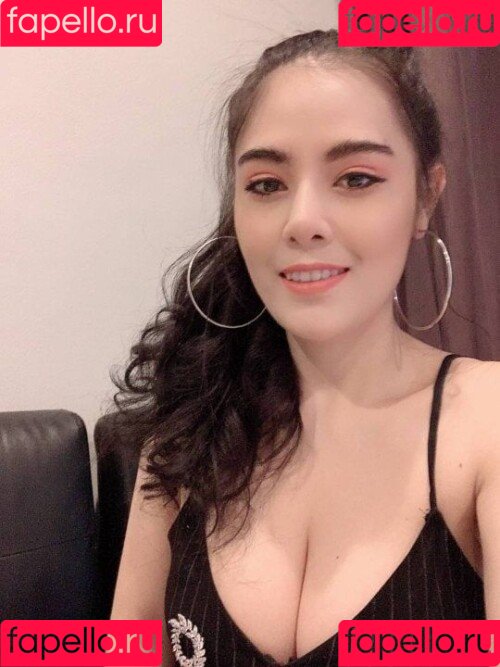 ASMR Wan Onlyfans Photo Gallery 
