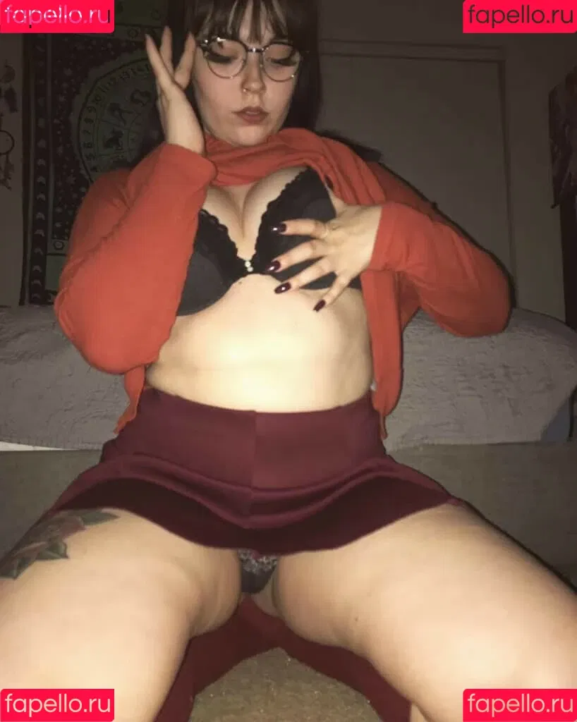 beelzebubsuwu Onlyfans Photo Gallery 