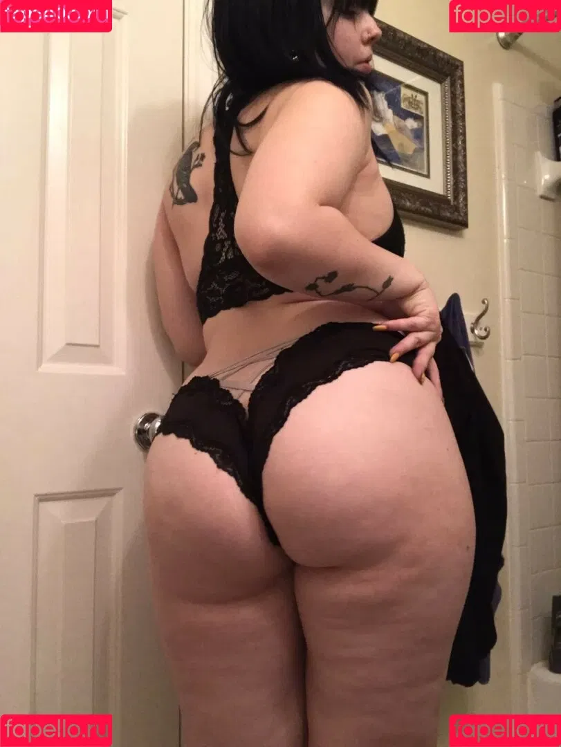 beelzebubsuwu Onlyfans Photo Gallery 