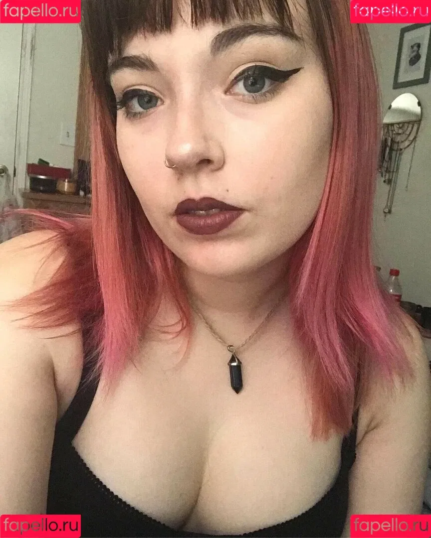beelzebubsuwu Onlyfans Photo Gallery 
