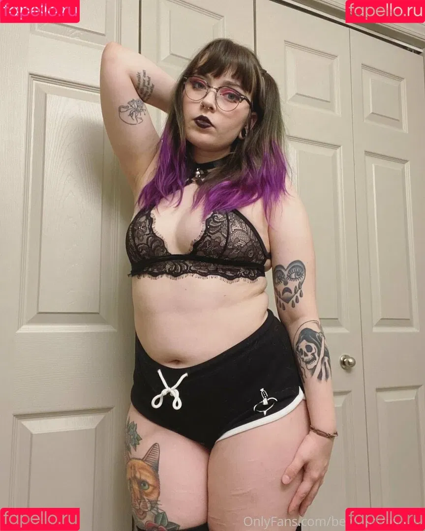 beelzebubsuwu Onlyfans Photo Gallery 