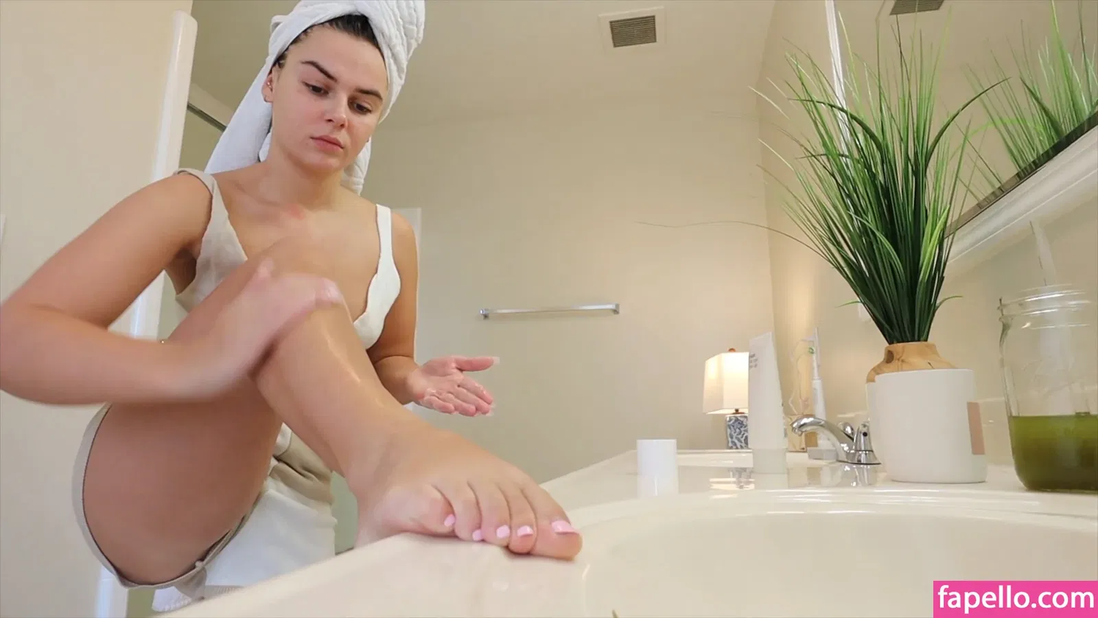 Emilyjeanbeauty Onlyfans Photo Gallery 