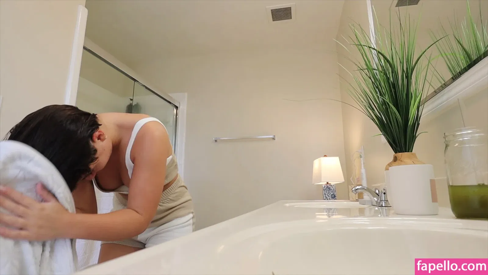 Emilyjeanbeauty Onlyfans Photo Gallery 