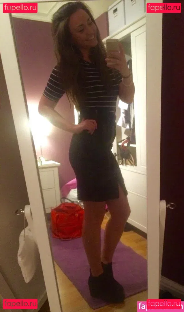 Charis Lister Onlyfans Photo Gallery 