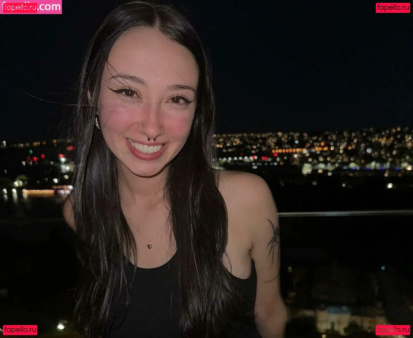 Issy H Onlyfans Photo Gallery 