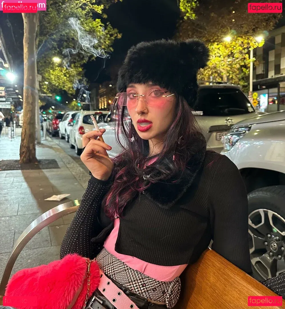 Issy H Onlyfans Photo Gallery 