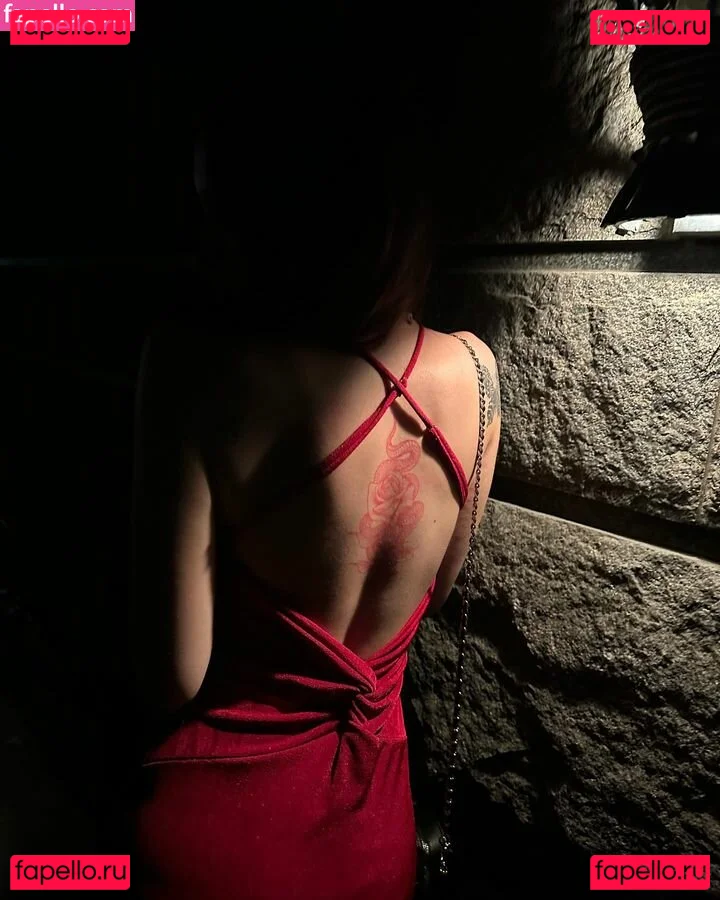 Issy H Onlyfans Photo Gallery 