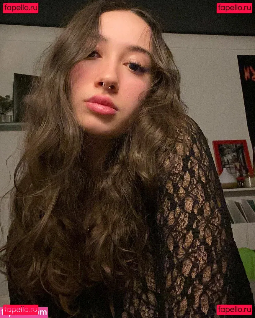 Issy H Onlyfans Photo Gallery 