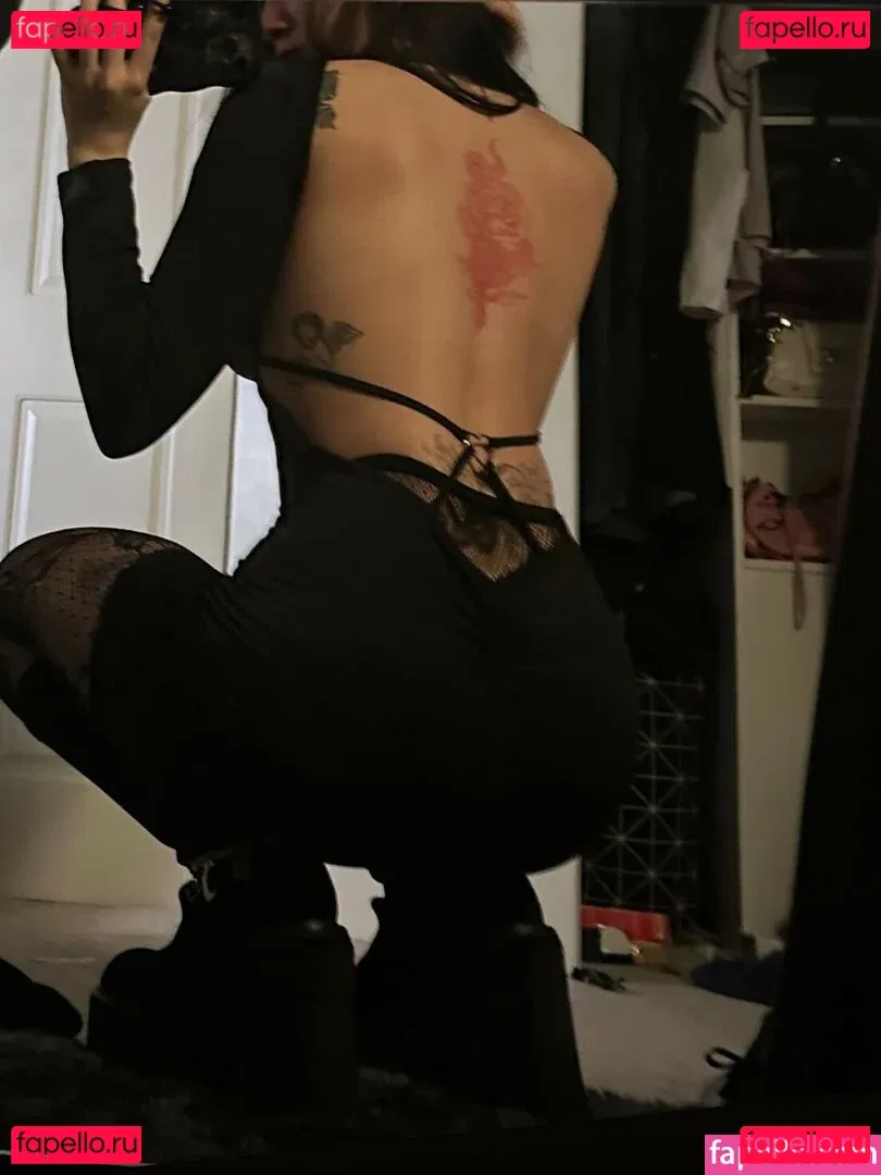 Issy H Onlyfans Photo Gallery 