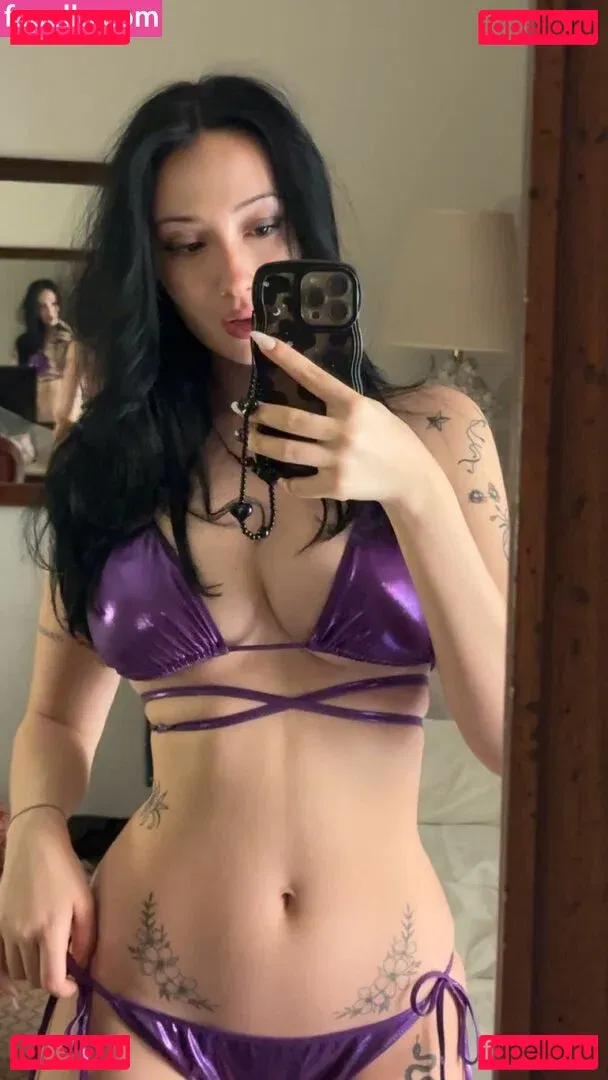 Issy H Onlyfans Photo Gallery 