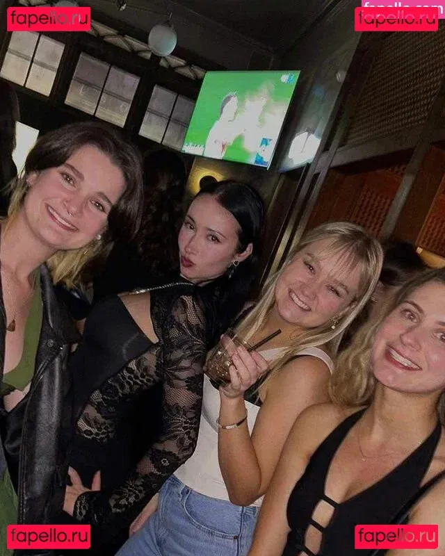 Issy H Onlyfans Photo Gallery 