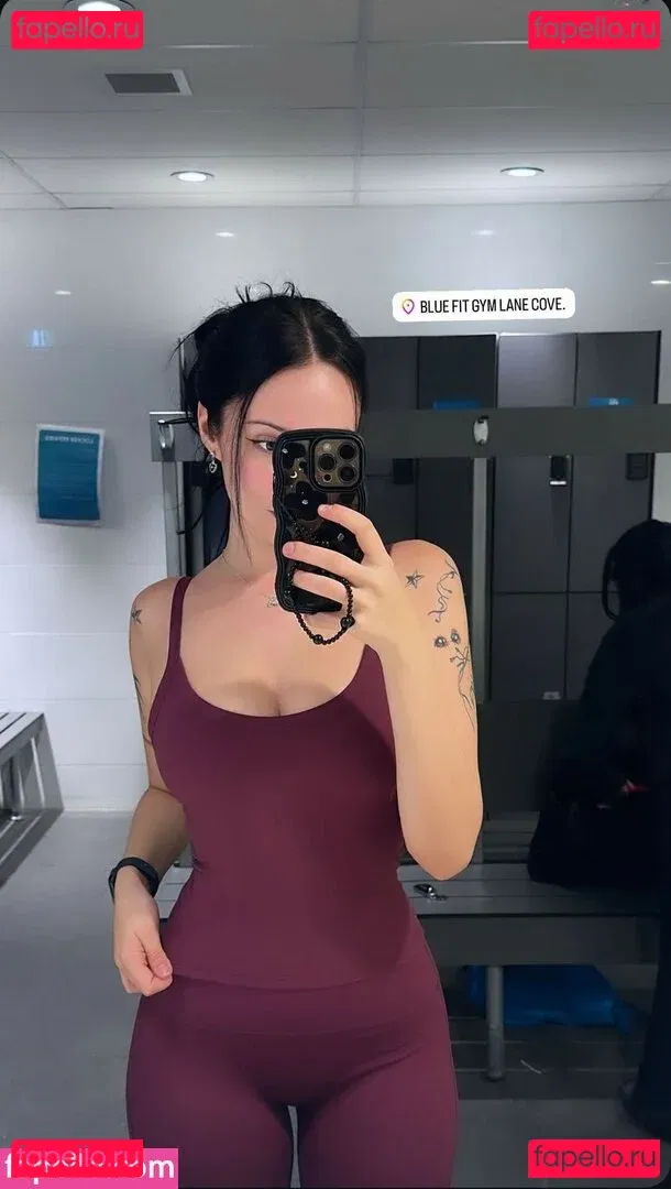 Issy H Onlyfans Photo Gallery 