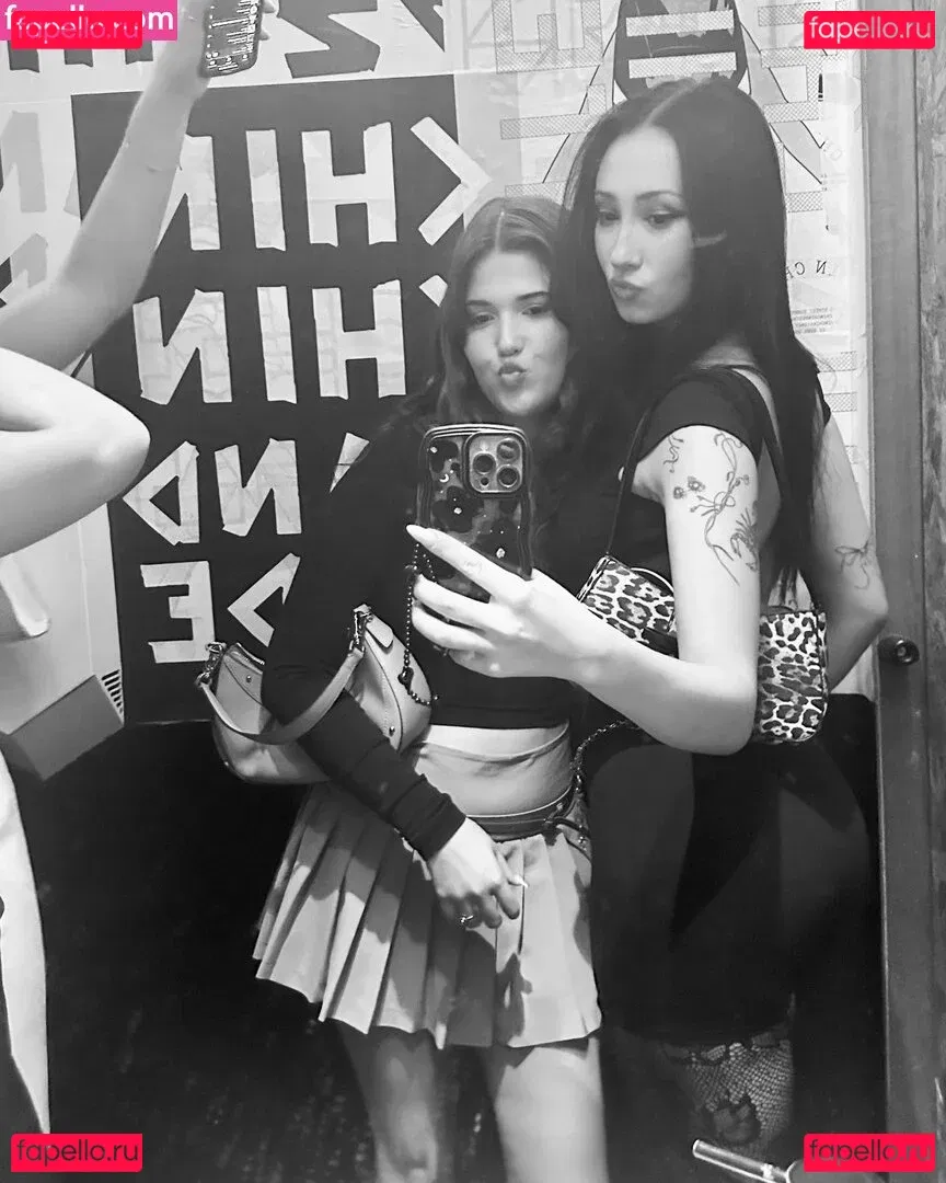 Issy H Onlyfans Photo Gallery 