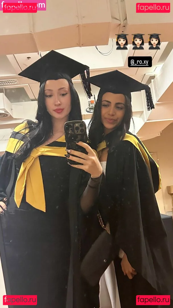 Issy H Onlyfans Photo Gallery 