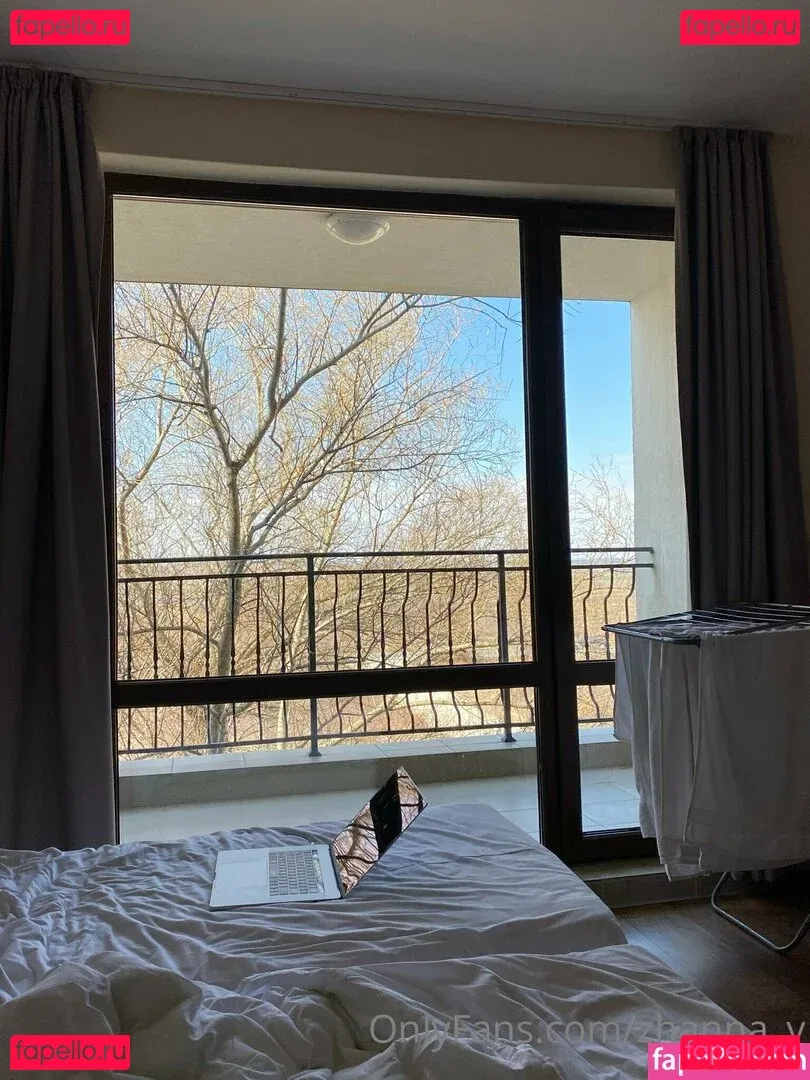 zhanna_v Onlyfans Photo Gallery 