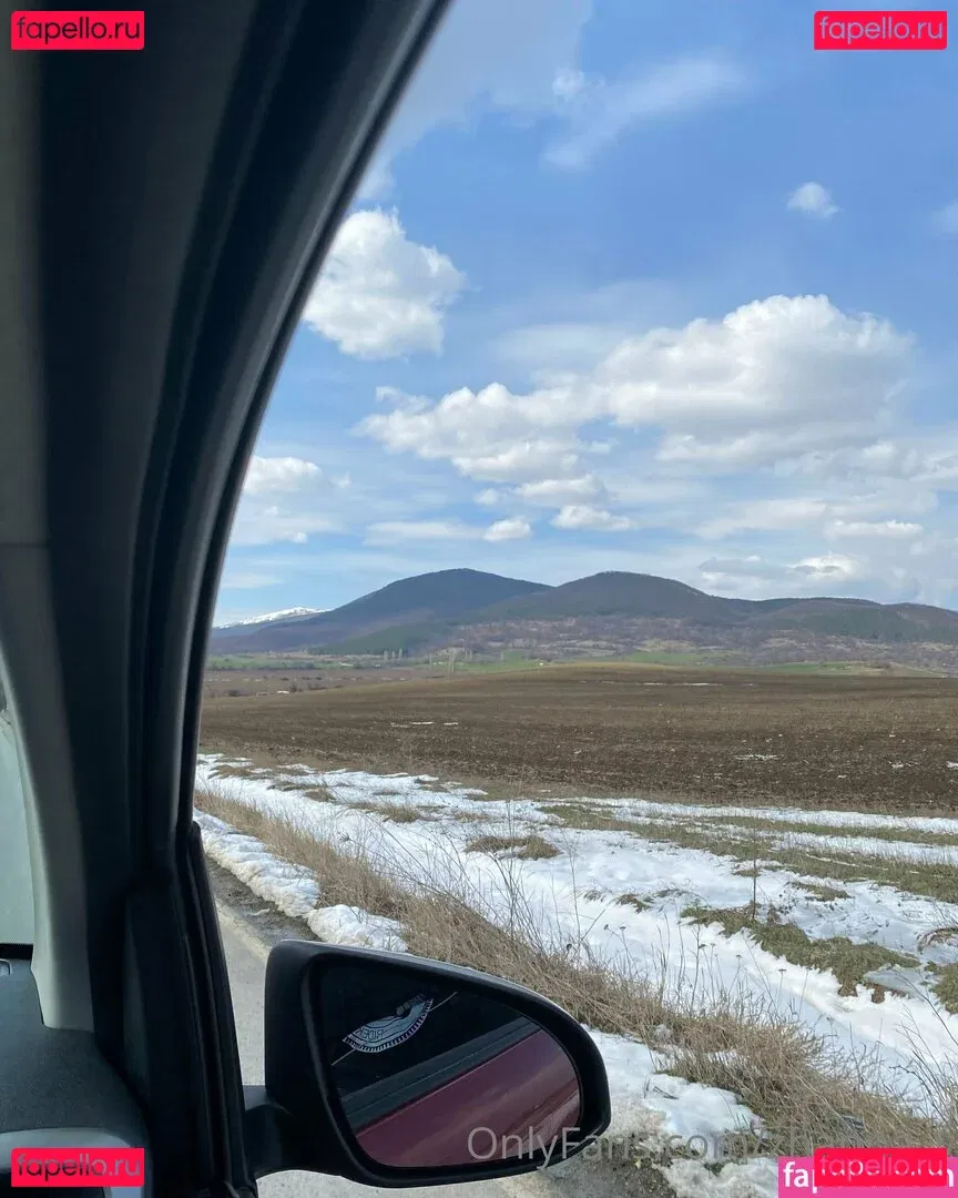 zhanna_v Onlyfans Photo Gallery 