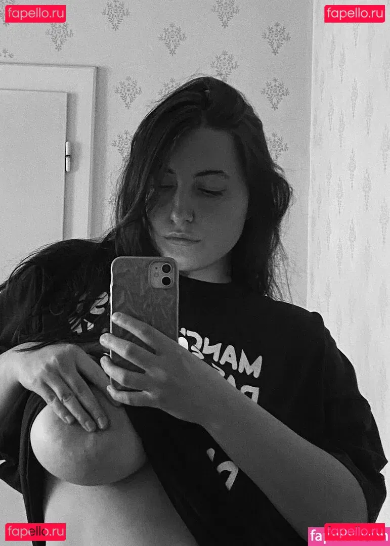 zhanna_v Onlyfans Photo Gallery 