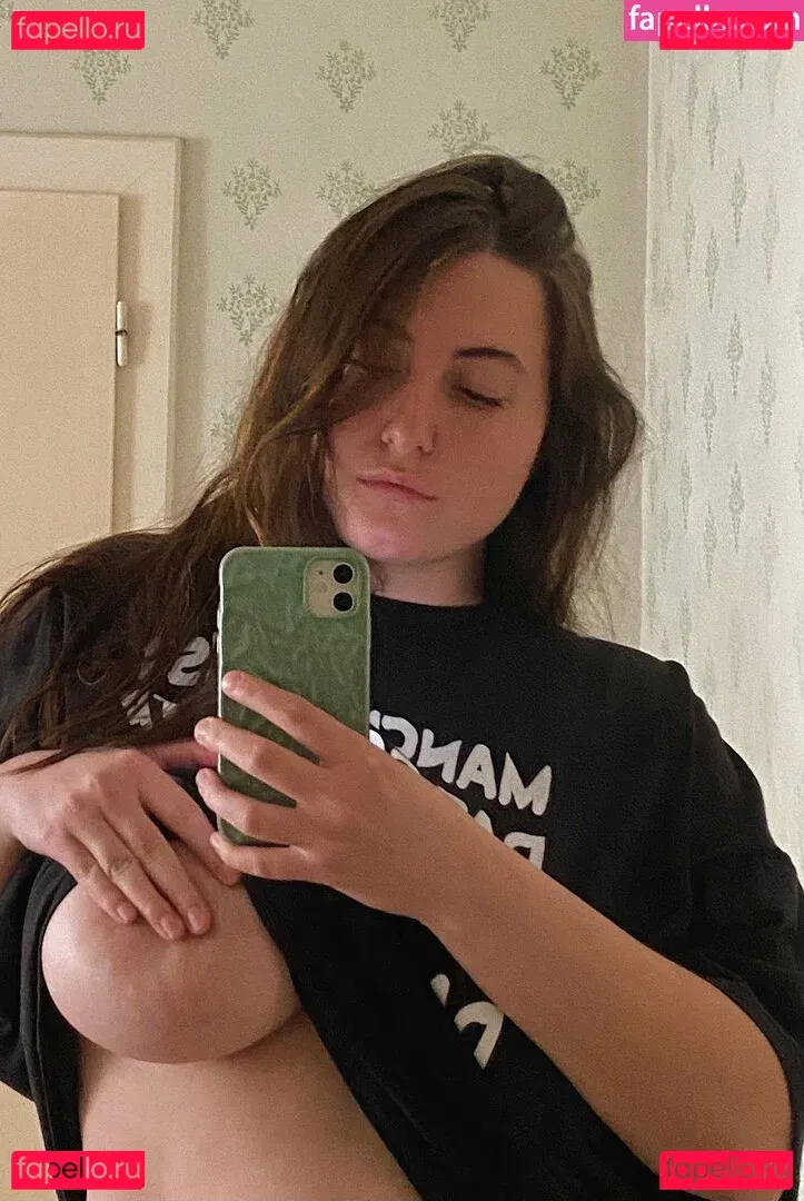 zhanna_v Onlyfans Photo Gallery 