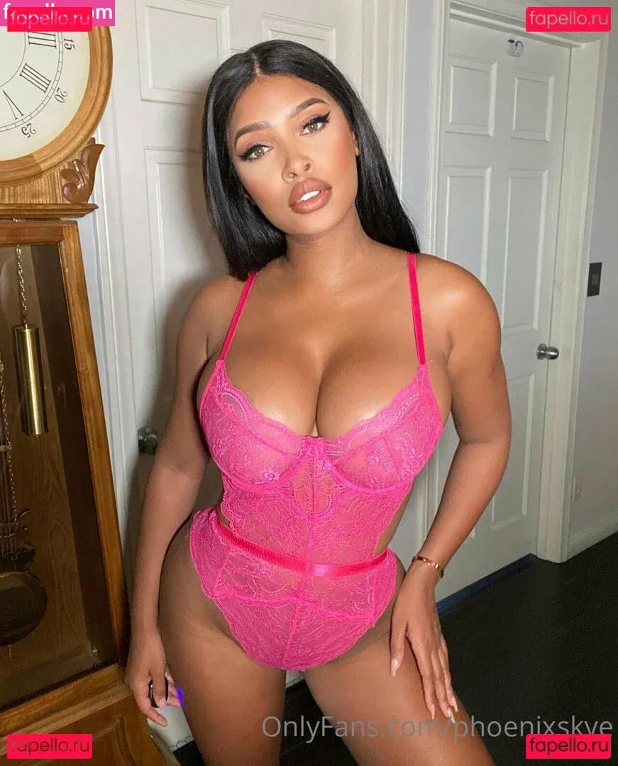 phoenixskye Onlyfans Photo Gallery 