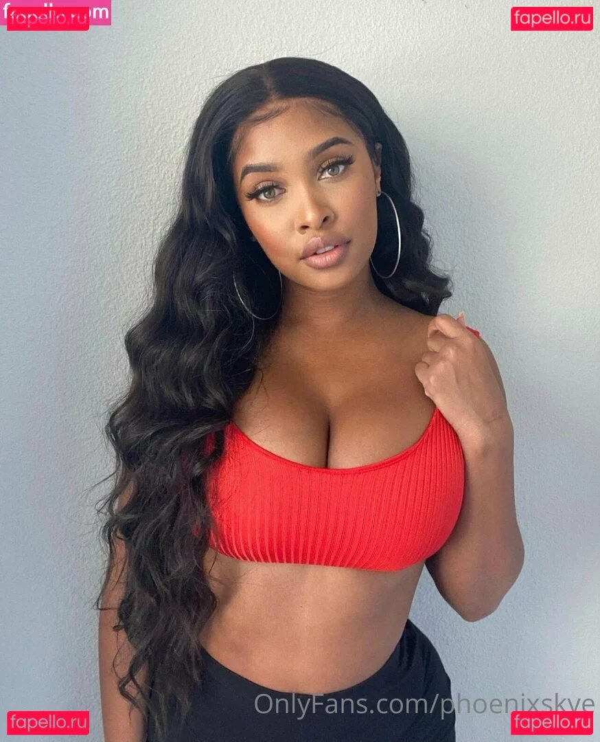 phoenixskye Onlyfans Photo Gallery 
