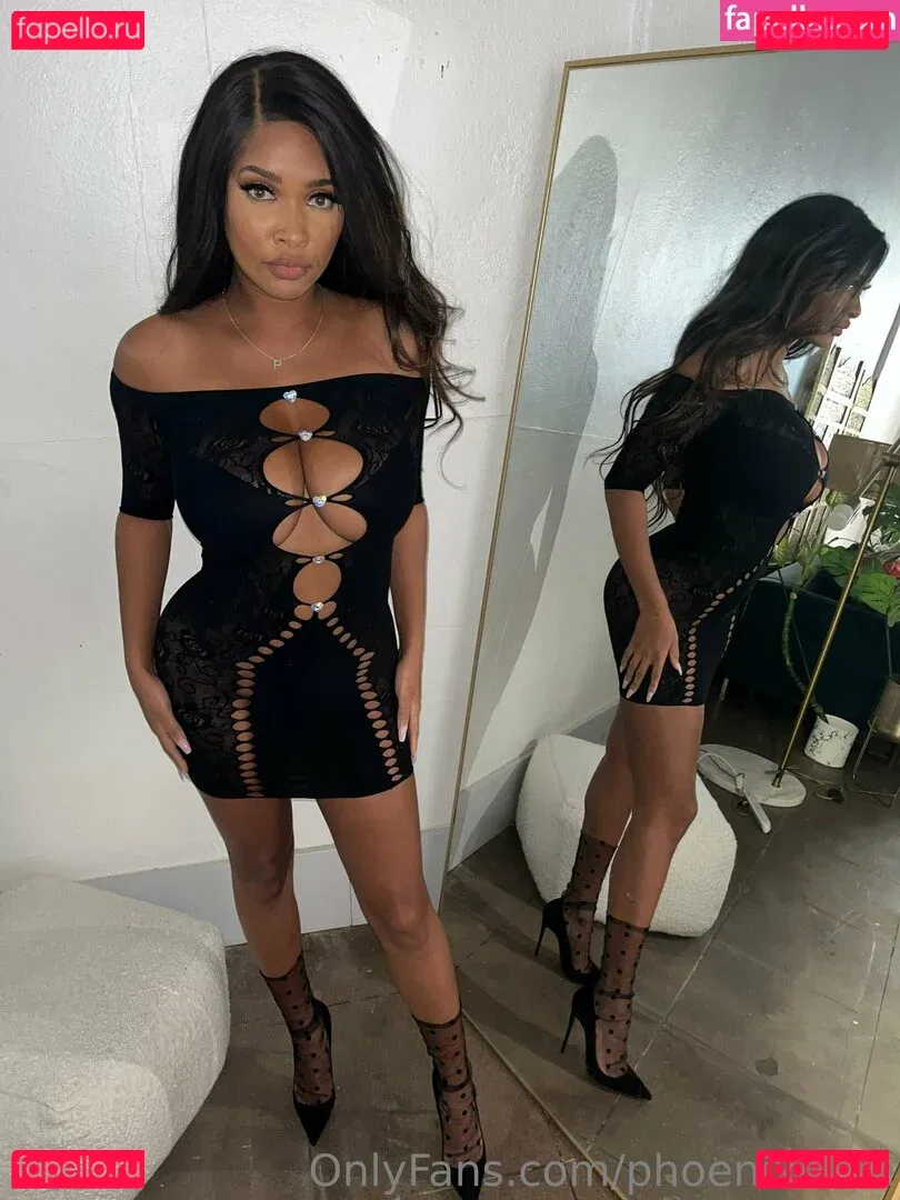 phoenixskye Onlyfans Photo Gallery 