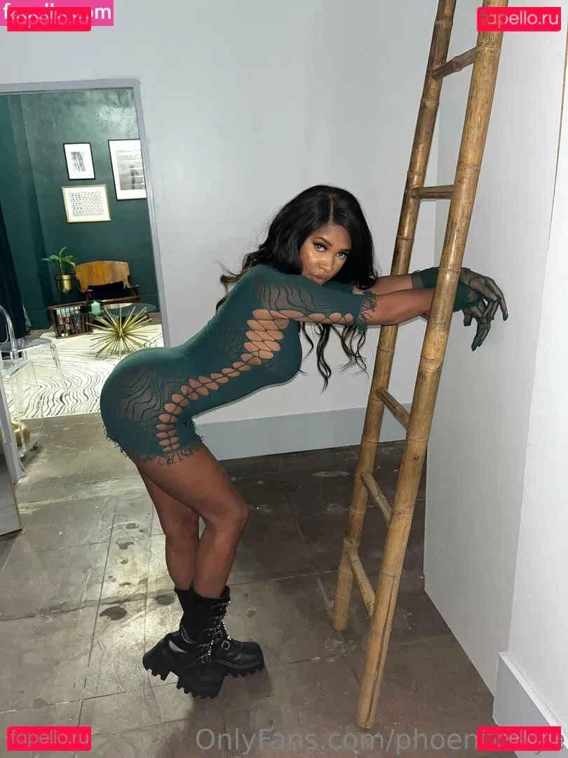 phoenixskye Onlyfans Photo Gallery 