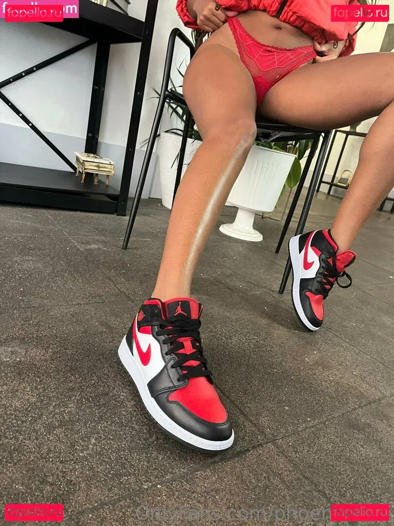 phoenixskye Onlyfans Photo Gallery 