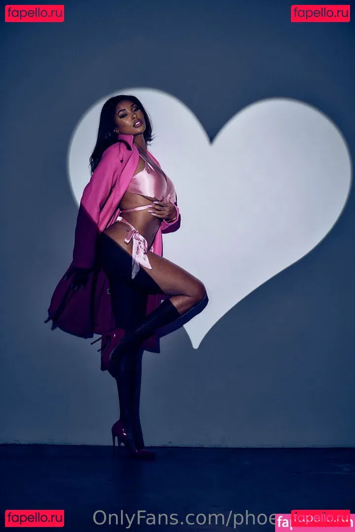 phoenixskye Onlyfans Photo Gallery 